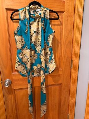 New York & Company Teal and Gold Tie-Neck Sleeveless Camisole